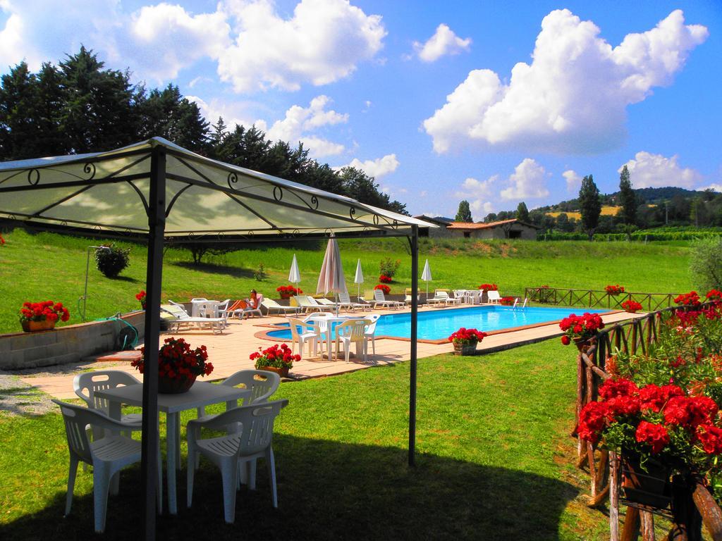 Aurora Villa Губио Екстериор снимка