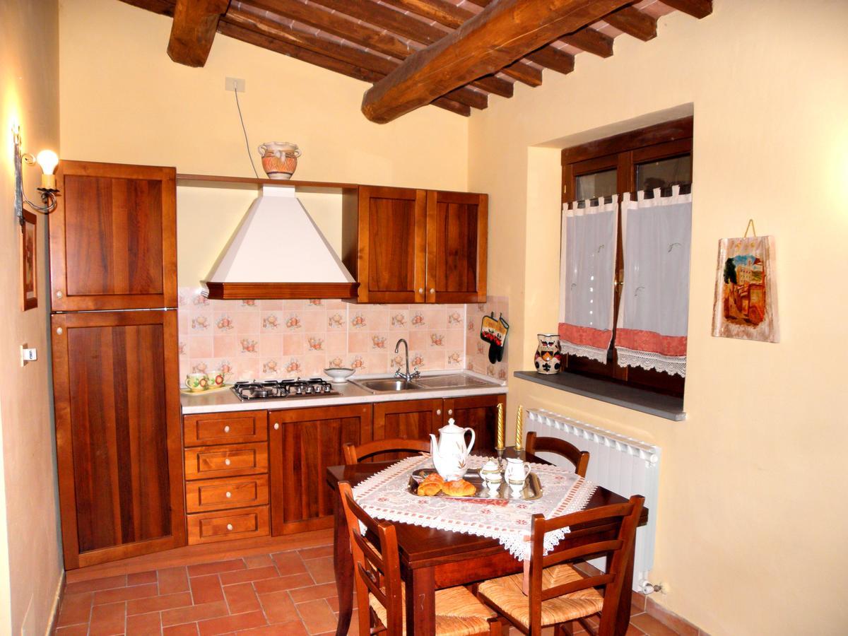 Aurora Villa Губио Екстериор снимка